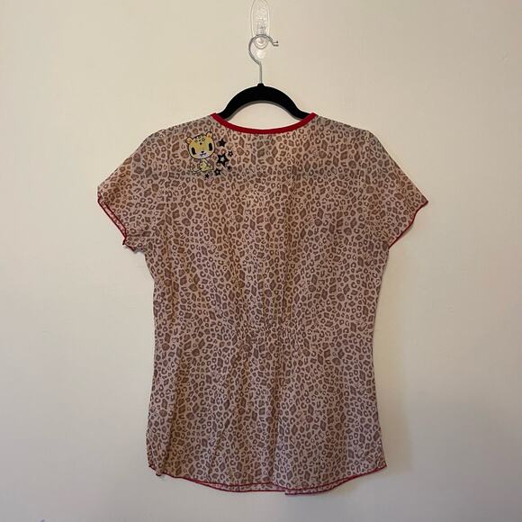 Tokidoki by Koi XS short sleeve scrub top cheetah animal print graphic cotton - Picture 5 of 7